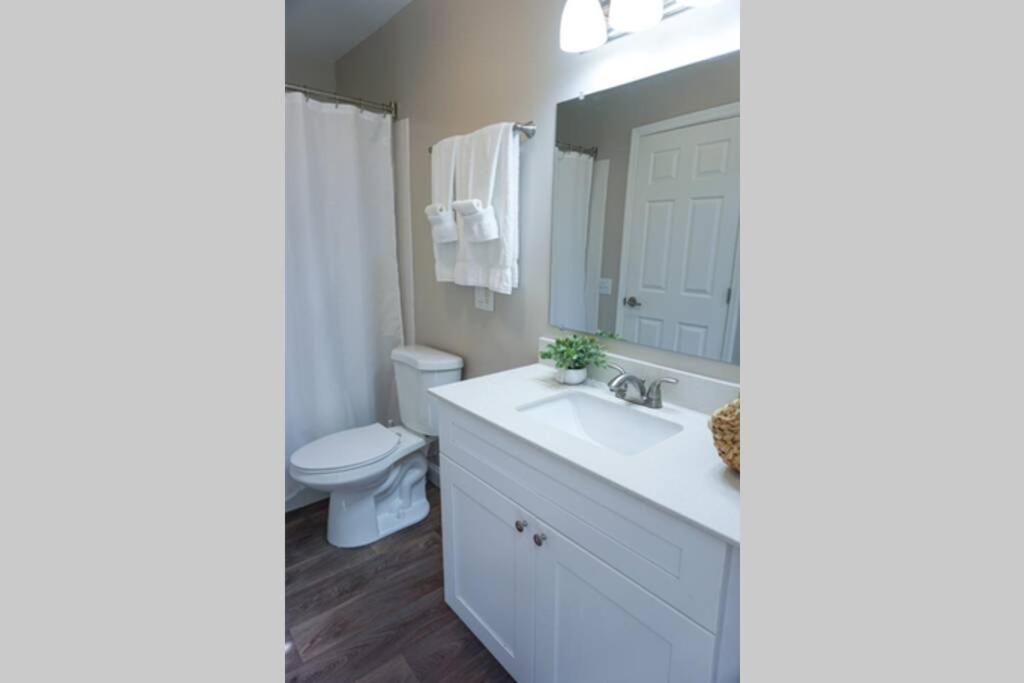 The Beach House At Seascape Steps From The Beach, Marina And Shops! West Palm Beach Eksteriør bilde